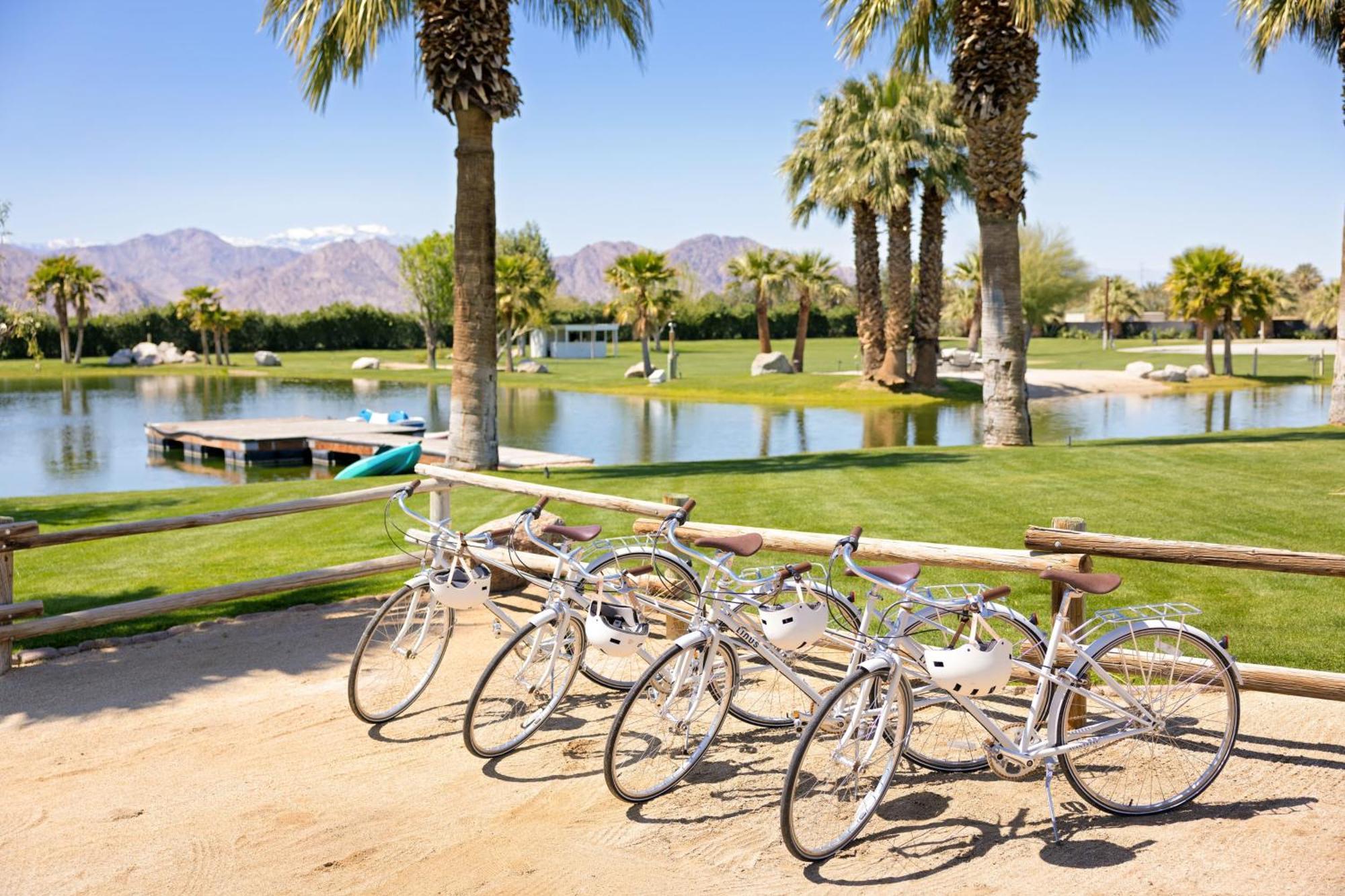 Buena Vista By Avantstay Massive Outdoor Oasis W Pool Spa Firepit La Quinta Exterior photo